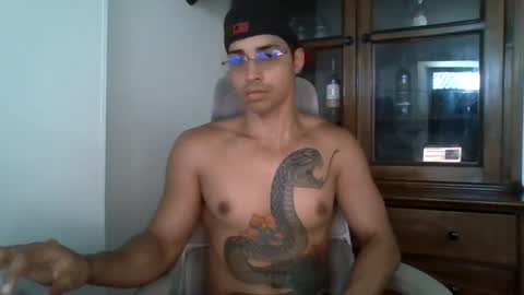 Snapshot of davidtresh5 chatting on 07/05/26, 01:07 Davidtresh5 online show from 07/05/26, 01:07