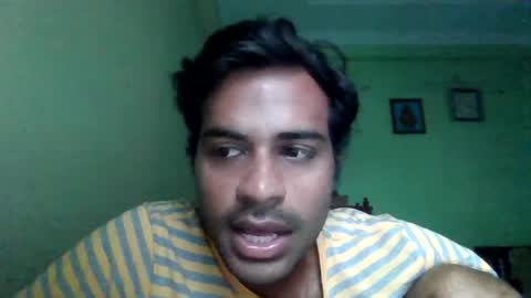 Snapshot of davidvishu975 chatting on 08/06/26, 10:17 Dude97 online show from 08/06/26, 10:17