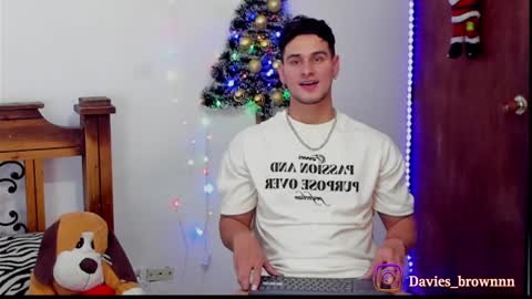 Snapshot of davies_brown chatting on 12/07/24, 08:05 Davies brown schedule 12pm to 5pm col time online show from 12/07/24, 08:05