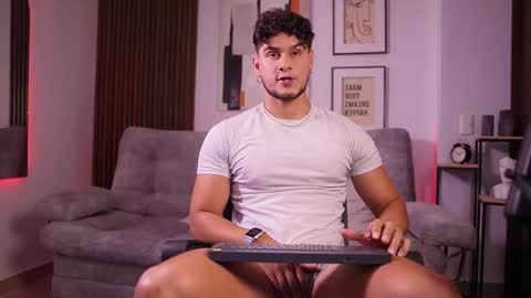 Davies brown    schedule 12pm to 5pm col time online show from 11/18/25, 08:57