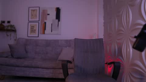 Davies brown    schedule 12pm to 5pm col time online show from 04/18/26, 09:04