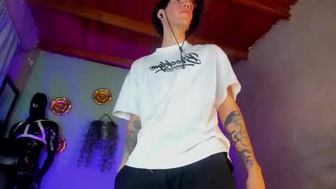 daviid_huge online show from 12/14/25, 02:06