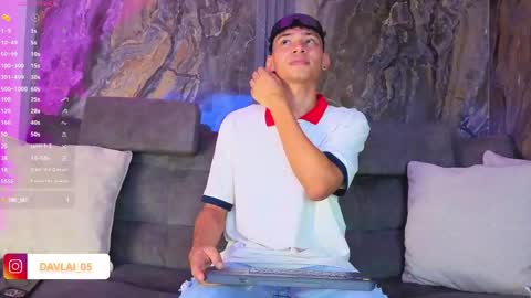 David online show from 04/20/26, 07:48