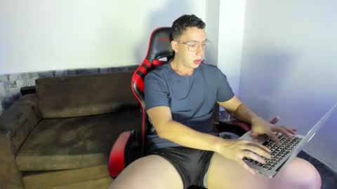 Davinson online show from 04/09/26, 07:47