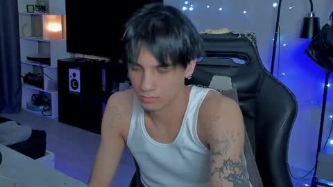 davis online show from 01/10/26, 08:54