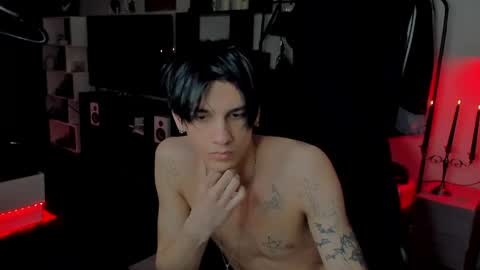 Snapshot of davisross chatting on 05/27/26, 02:36 davis online show from 05/27/26, 02:36