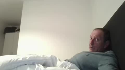 Snapshot of davyboi15 chatting on 04/12/26, 03:22 davyboi15 online show from 04/12/26, 03:22