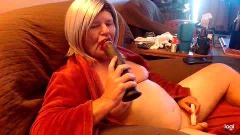 dawndoesall online show from 10/08/25, 04:26