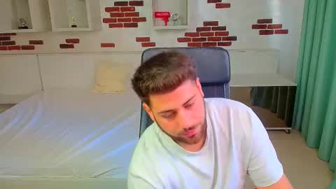 Snapshot of daxgreer chatting on 06/11/26, 04:43 DaxGreer online show from 06/11/26, 04:43