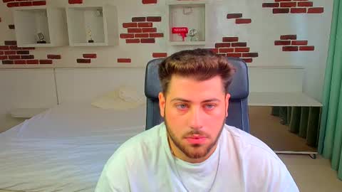 Snapshot of daxgreer chatting on 06/16/26, 04:26 DaxGreer online show from 06/16/26, 04:26