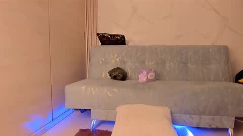 DAYAN online show from 09/11/25, 01:49