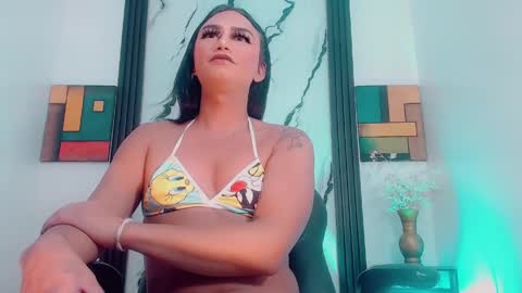 dayana_dias online show from 04/10/26, 11:15