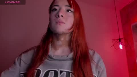 dayana_harlow2 online show from 02/01/25, 12:16