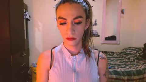 dayanna_01_ online show from 05/12/26, 04:48