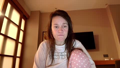 Snapshot of dayanna_sweet chatting on 01/19/25, 04:12 Dayanna Sweet online show from 01/19/25, 04:12