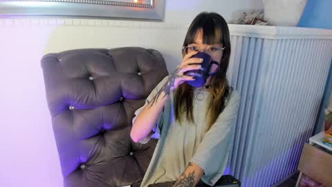 dayanne7 online show from 12/17/24, 05:40