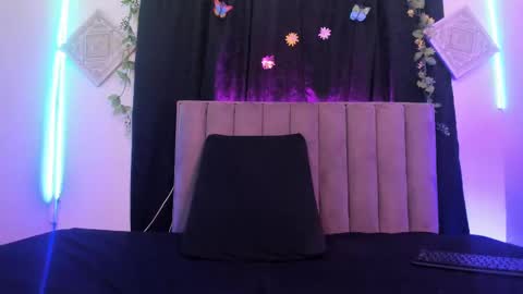 dayanroux online show from 10/07/25, 01:08