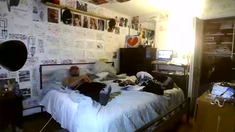 dbeamon92 online show from 02/23/26, 01:47