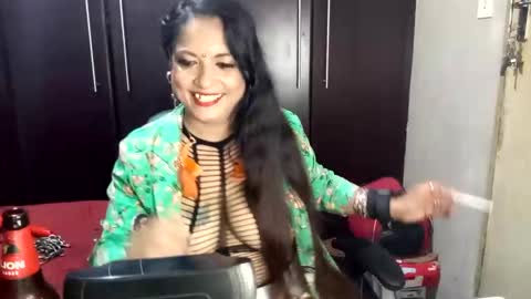 dbnpoizn online show from 12/26/24, 10:41