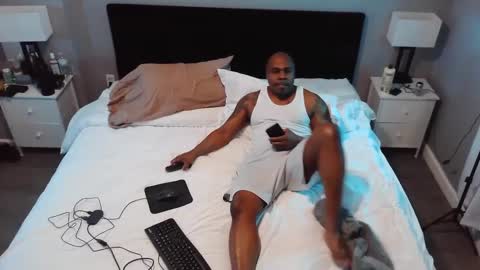 Snapshot of dcrush76 chatting on 02/25/25, 02:14 DCrush online show from 02/25/25, 02:14