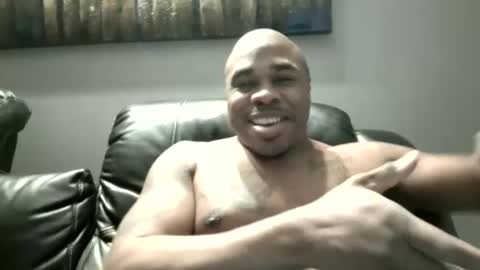 Snapshot of dcrush76 chatting on 10/16/25, 08:43 DCrush online show from 10/16/25, 08:43