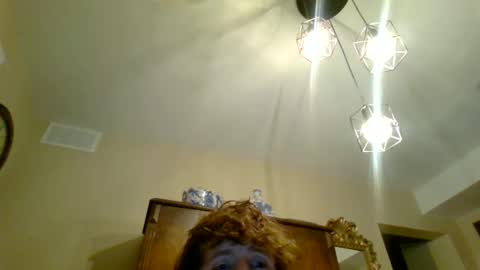 Snapshot of dcuccinato chatting on 12/20/25, 04:41 dcuccinato online show from 12/20/25, 04:41