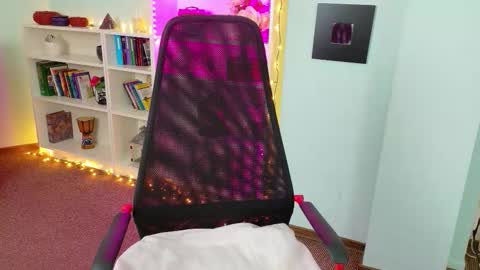 Snapshot of dd__shari chatting on 01/13/26, 06:18 Shari online show from 01/13/26, 06:18