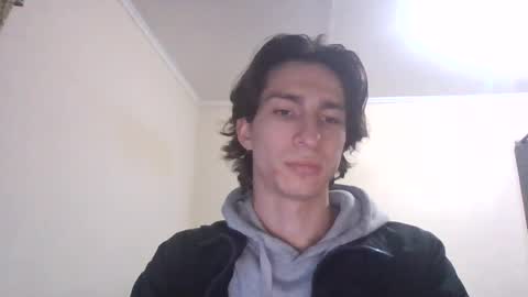 Snapshot of dd_veas chatting on 06/27/26, 11:32 lonely boy online show from 06/27/26, 11:32