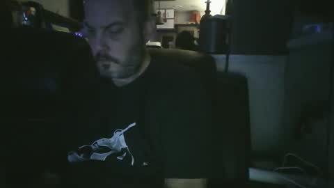 want girl to play with me online show from 11/08/25, 08:14