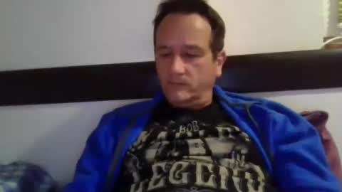 Snapshot of dddermattt chatting on 01/01/25, 07:43 Play with me while I watch you german handsome squirtlover love small girls small tits big clit cut c2c shaved online show from 01/01/25, 07:43