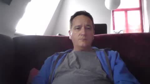 Play with me while I watch you german handsome squirtlover love small girls small tits big clit cut c2c shaved online show from 04/21/26, 08:09