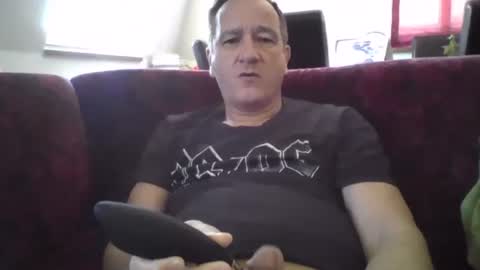 Snapshot of dddermattt chatting on 05/17/26, 06:44 Play with me while I watch you german handsome squirtlover love small girls small tits big clit cut c2c shaved online show from 05/17/26, 06:44