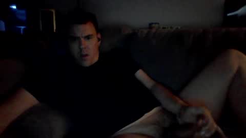 Snapshot of ddwayne131 chatting on 11/16/25, 07:14 Ddwayne131 online show from 11/16/25, 07:14
