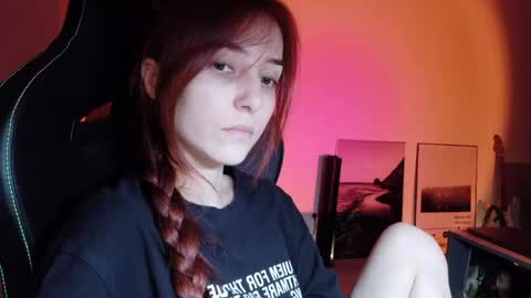 Snapshot of dead_girll chatting on 06/09/26, 11:49 freak online show from 06/09/26, 11:49