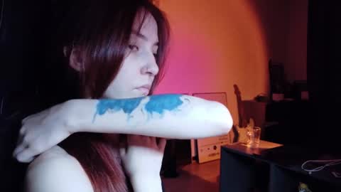 Snapshot of dead_girll chatting on 06/27/26, 03:00 freak online show from 06/27/26, 03:00