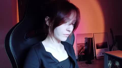 Snapshot of dead_girll chatting on 07/06/26, 11:40 freak online show from 07/06/26, 11:40