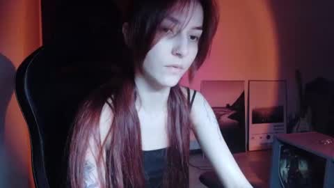 Snapshot of dead_girll chatting on 07/23/26, 11:24 freak online show from 07/23/26, 11:24