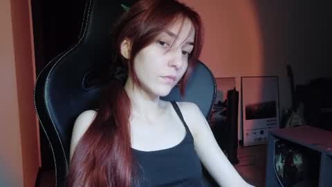 Snapshot of dead_girll chatting on 07/26/26, 12:08 freak online show from 07/26/26, 12:08