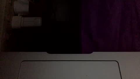 Snapshot of deanofflove2210 chatting on 01/29/25, 03:33 deanofflove2210 online show from 01/29/25, 03:33