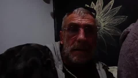 deanofflove2210 online show from 07/18/26, 09:13