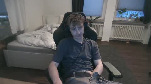 Dean online show from 11/10/25, 04:06