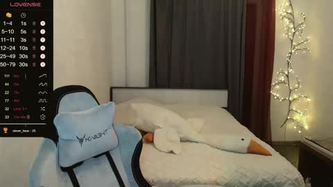 dear_helga online show from 09/19/25, 04:40