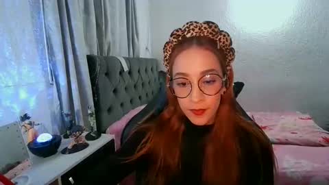 Snapshot of dear_juliet chatting on 05/16/26, 01:02 Juliet online show from 05/16/26, 01:02