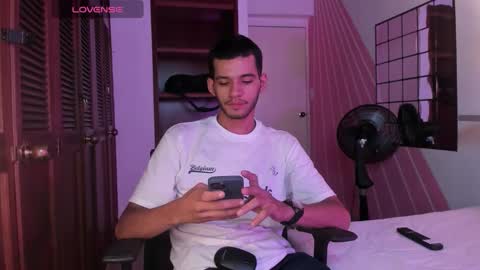 Snapshot of dear_lover1 chatting on 12/05/25, 11:30 dear_lover1 online show from 12/05/25, 11:30