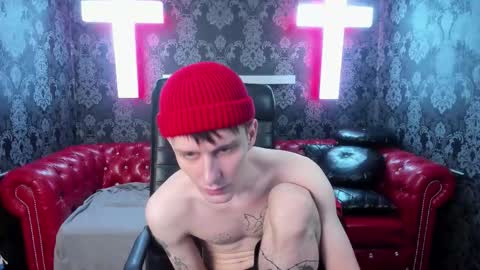 dearboyy_ online show from 03/07/26, 09:12