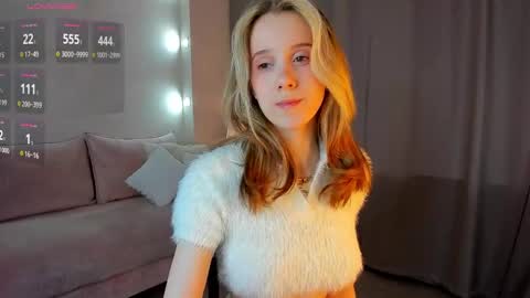Snapshot of dearly_emily chatting on 01/09/25, 07:31 Emily GMT2 Mon 10 AM - 4 PM Wed 10 AM - 4 PM Thu 10 AM - 4 PM Fri 10 AM - 4 PM Sat 10 AM - 4 PM online show from 01/09/25, 07:31