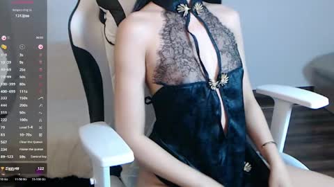 dearwy_ online show from 05/20/26, 06:03