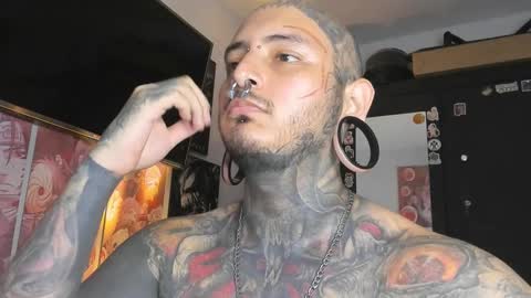 Snapshot of death_ink666 chatting on 02/07/25, 11:03 online show from 02/07/25, 11:03