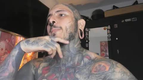 Snapshot of death_ink666 chatting on 02/25/25, 01:52 online show from 02/25/25, 01:52