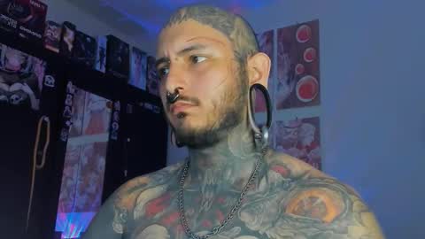 Snapshot of death_ink666 chatting on 10/21/25, 05:24 online show from 10/21/25, 05:24